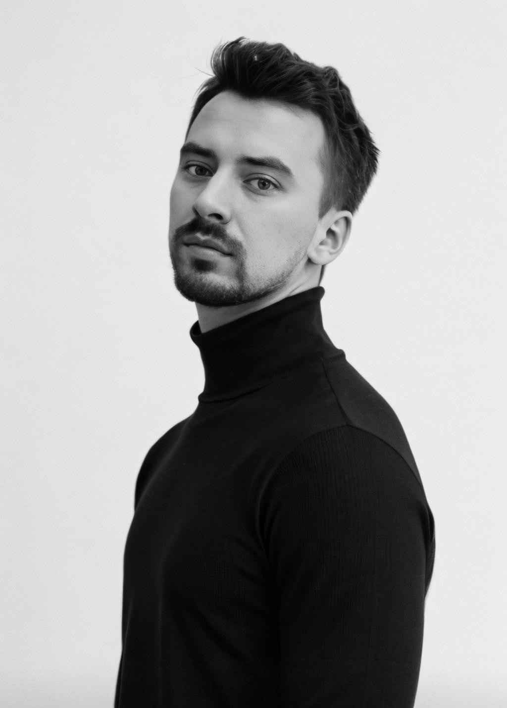 Максим Іванніков